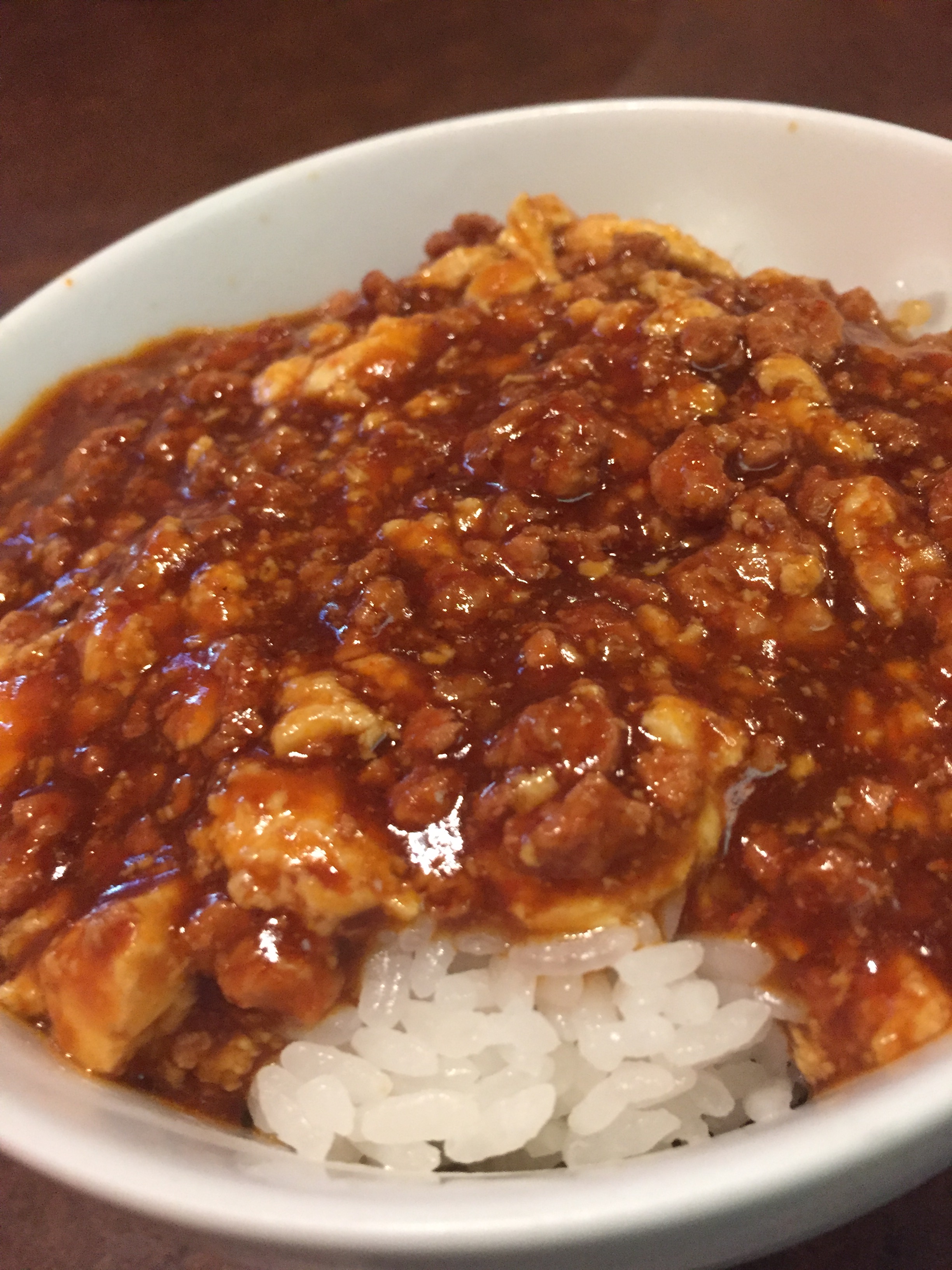 東京都港区南青山　ひちょう　麻婆丼