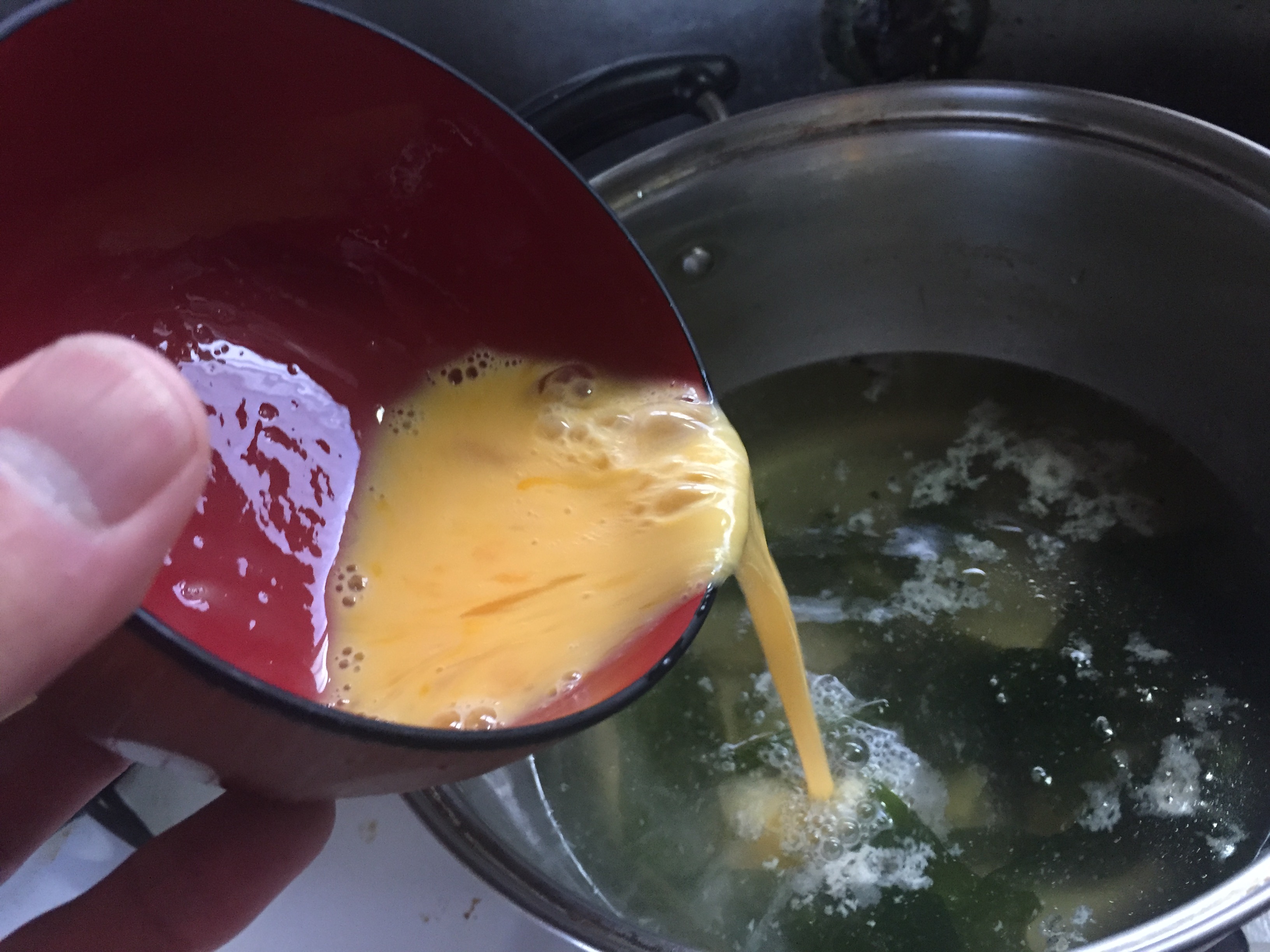 中華風溶き卵わかめスープ　レシピ