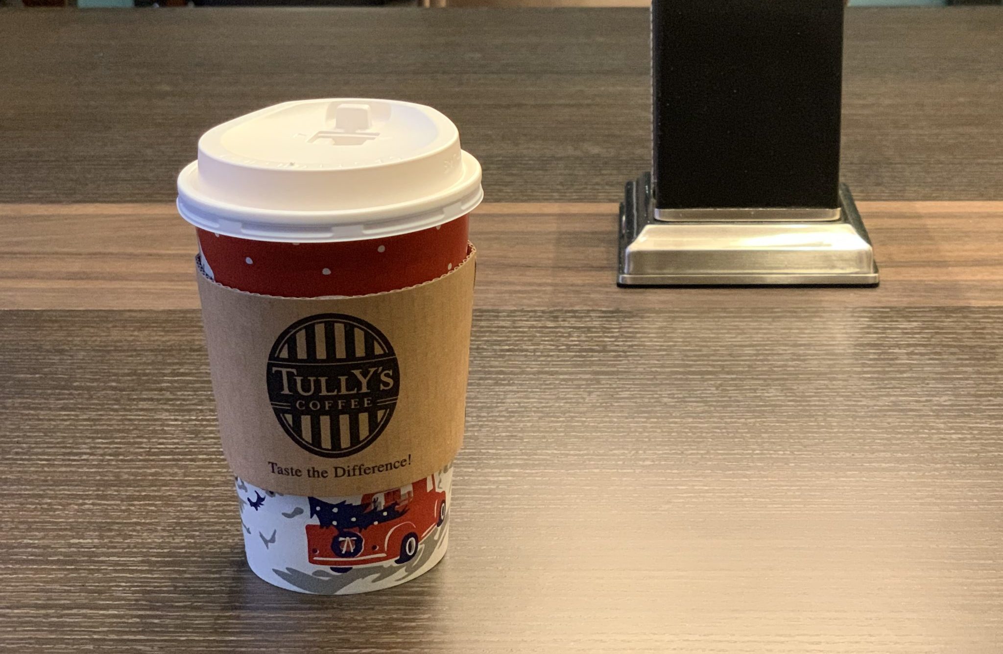 川崎駅中央西口　電源カフェ　タリーズコーヒー 川崎ソリッドスクエア店　Wi-Fi