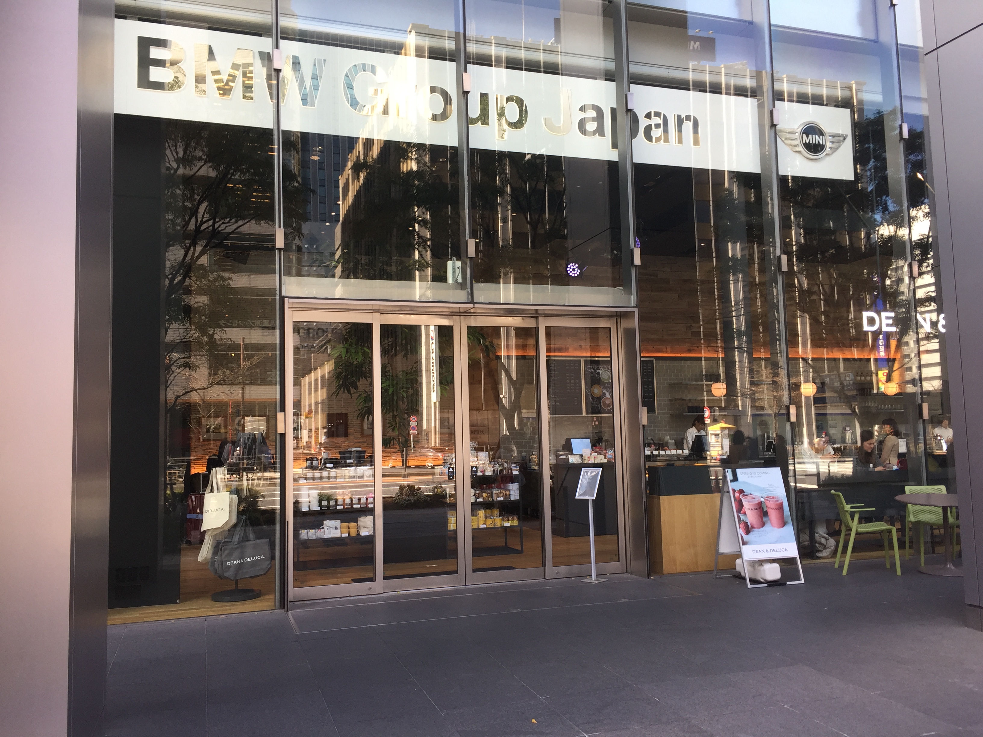 東京駅 八重洲 丸の内 Pc作業 勉強できるカフェ 地味型ノマドワーカーの作り方