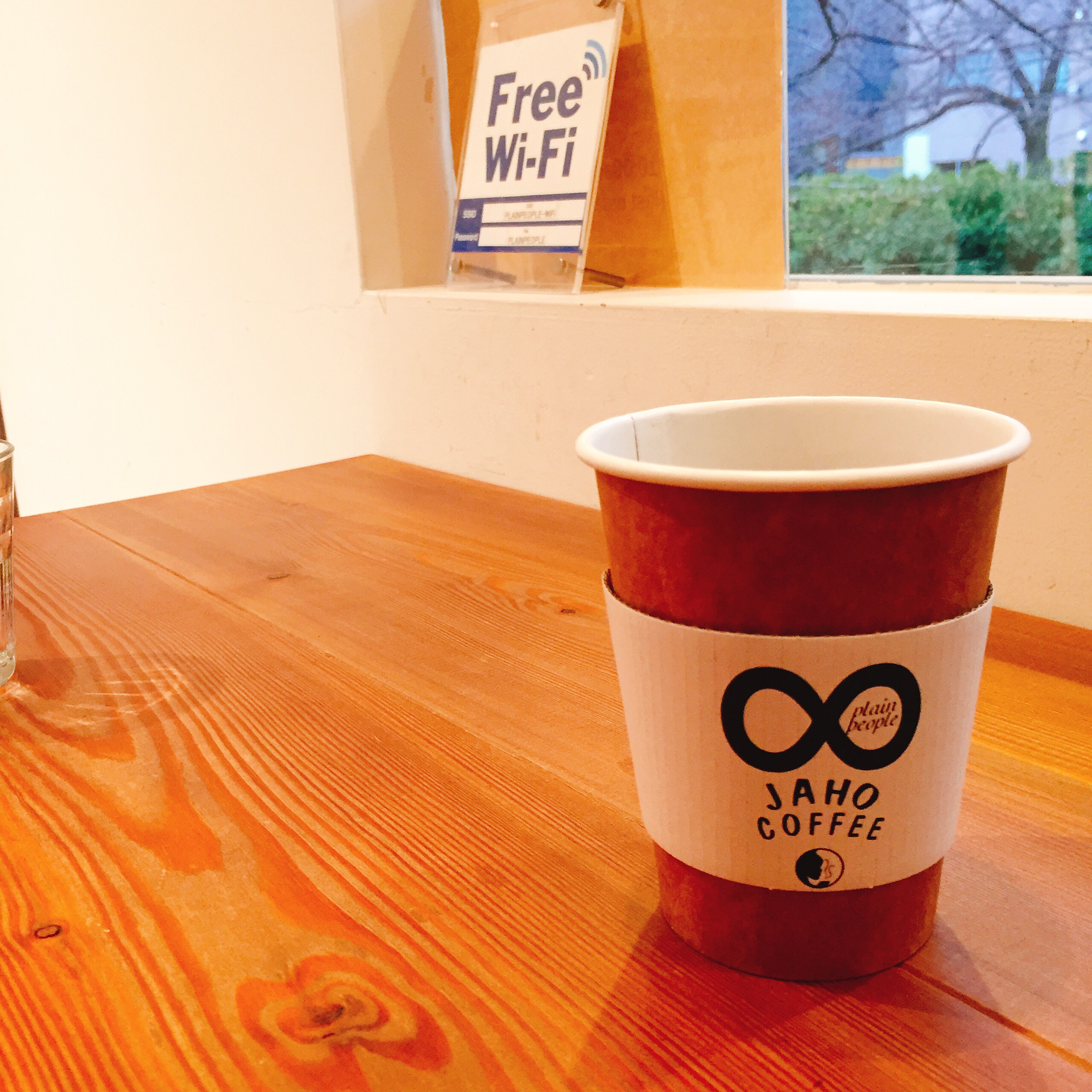 中目黒駅　電源カフェ　Jaho Coffee at Plain People（ヤホコーヒー アットプレインピープル）　Wi-Fi