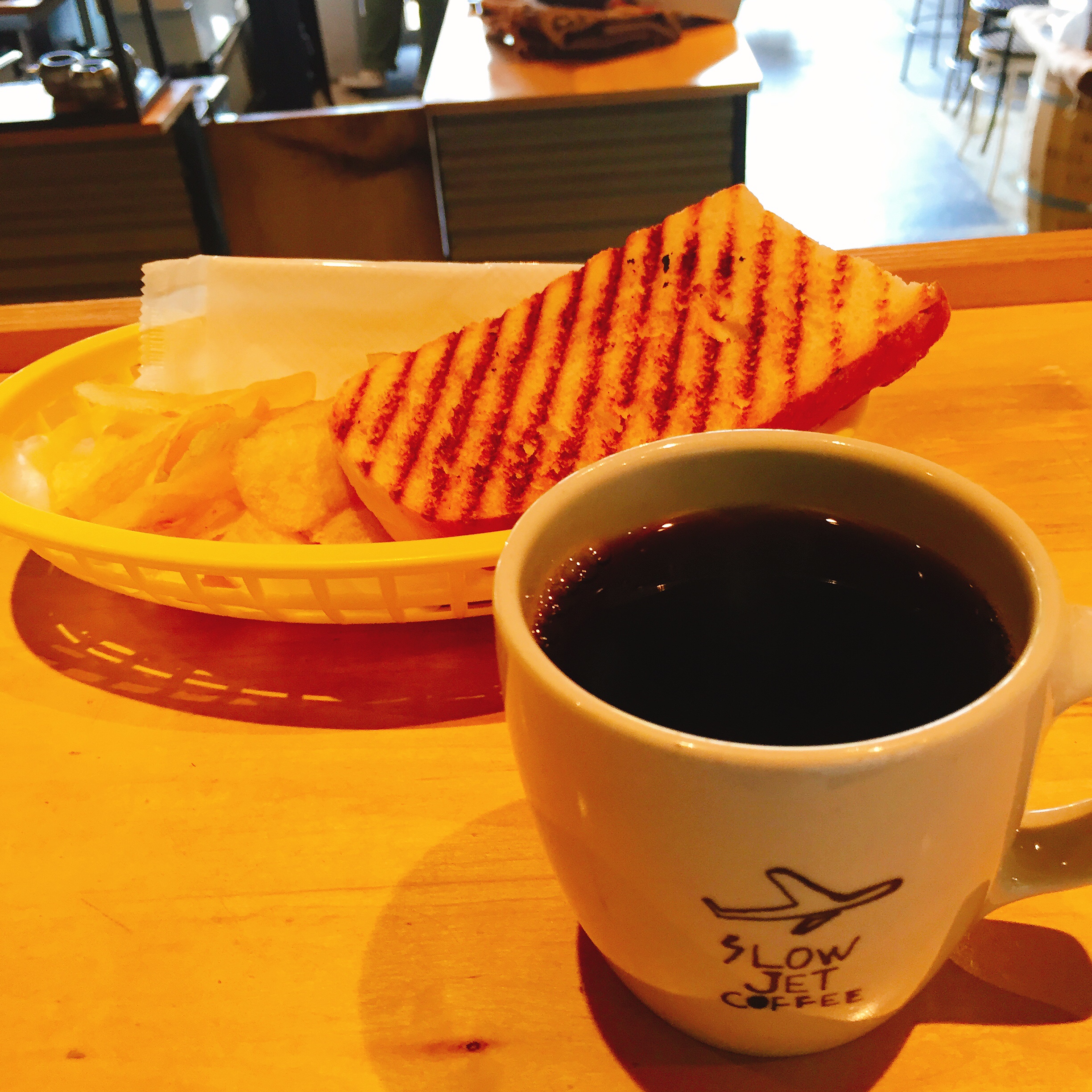 京成関屋駅・東武牛田駅　電源カフェ　SLOW JET COFFEE（スロージェットコーヒー）　Wi-Fi