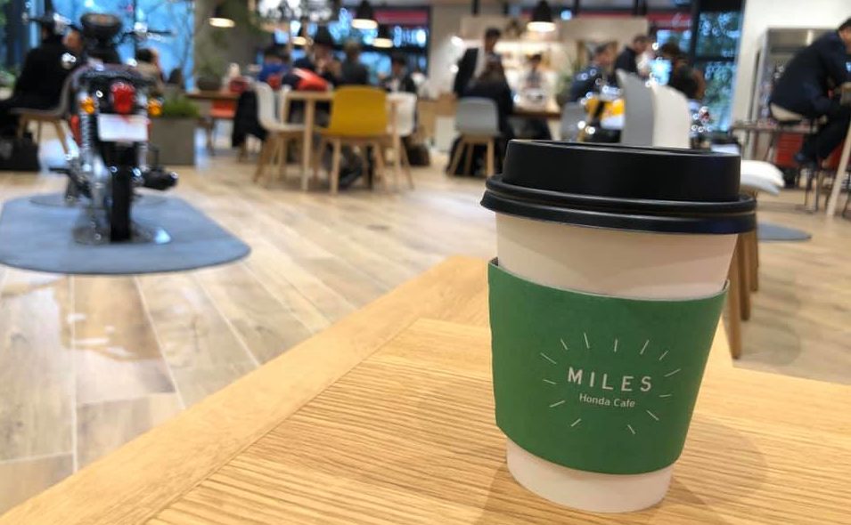 青山一丁目駅5番出口 電源カフェ ホンダウエルカムプラザ 青山 Wi-Fi