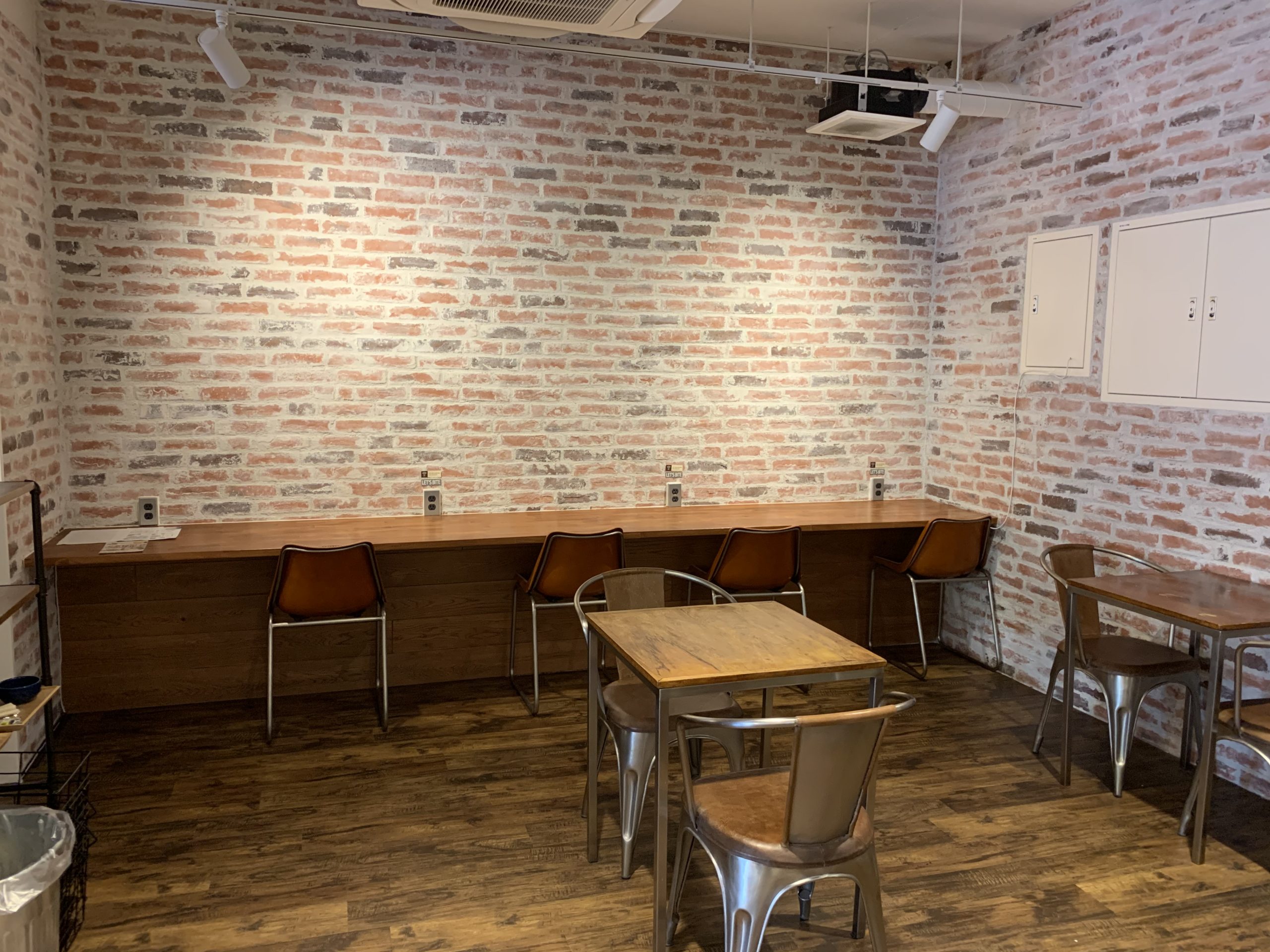 高田馬場駅 Pc作業 勉強できるカフェ 地味型ノマドワーカーの作り方