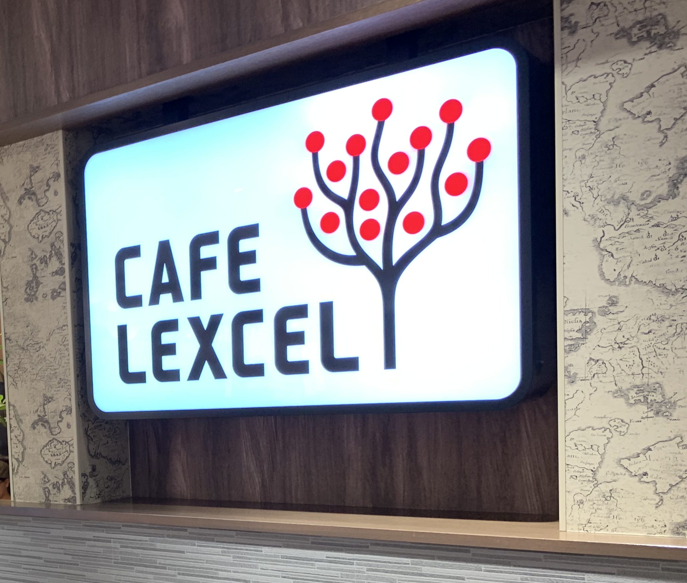鎌倉駅東口　電源カフェ　CAFE LEXCEL（カフェレクセル）鎌倉店　Wi-Fi
