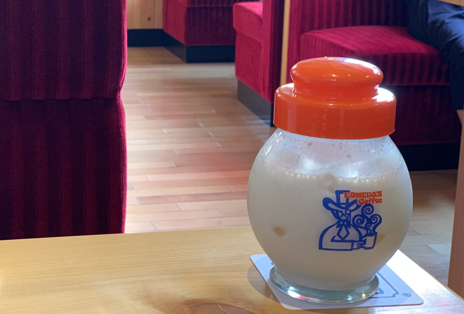 新大久保駅　電源カフェ　コメダ珈琲店 ドン・キホーテ新宿店　Wi-Fi