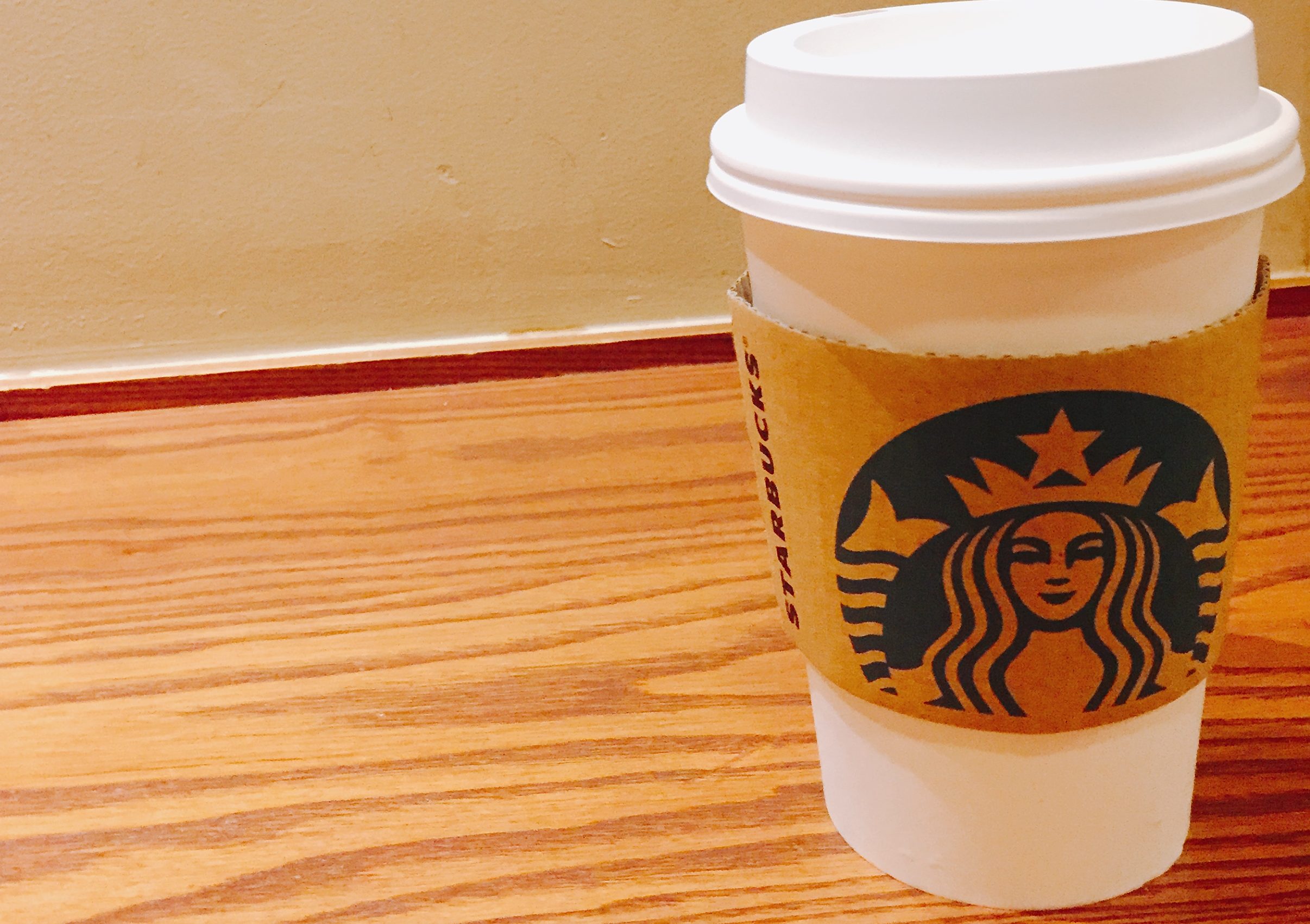 六本木一丁目駅直結 電源カフェ スターバックスコーヒー アークヒルズサウスタワー店 Wi-Fi