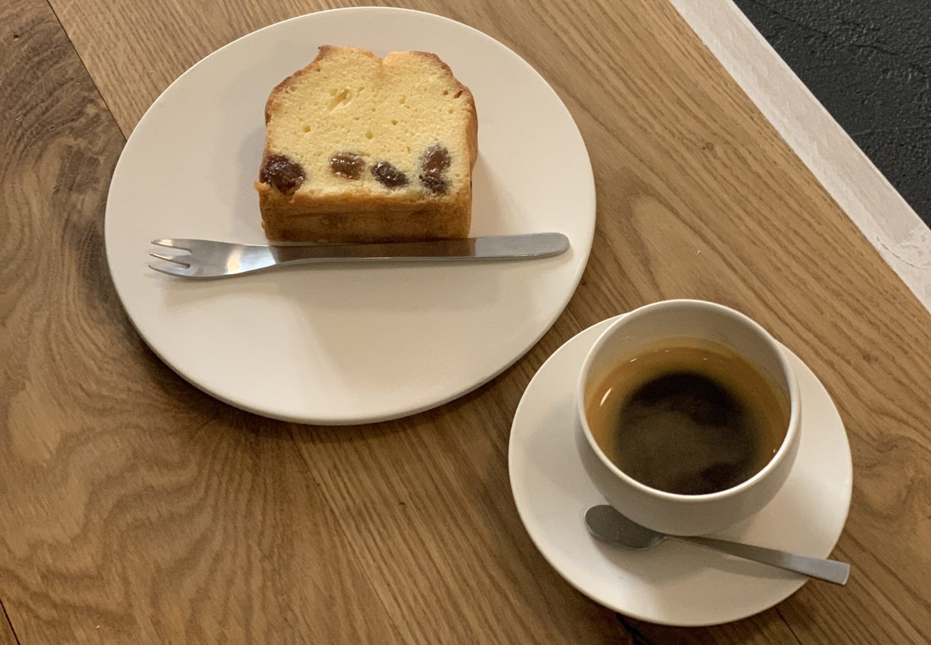 田原町駅2番出口 電源カフェ LUCENT COFFEE(ルーセントコーヒー)