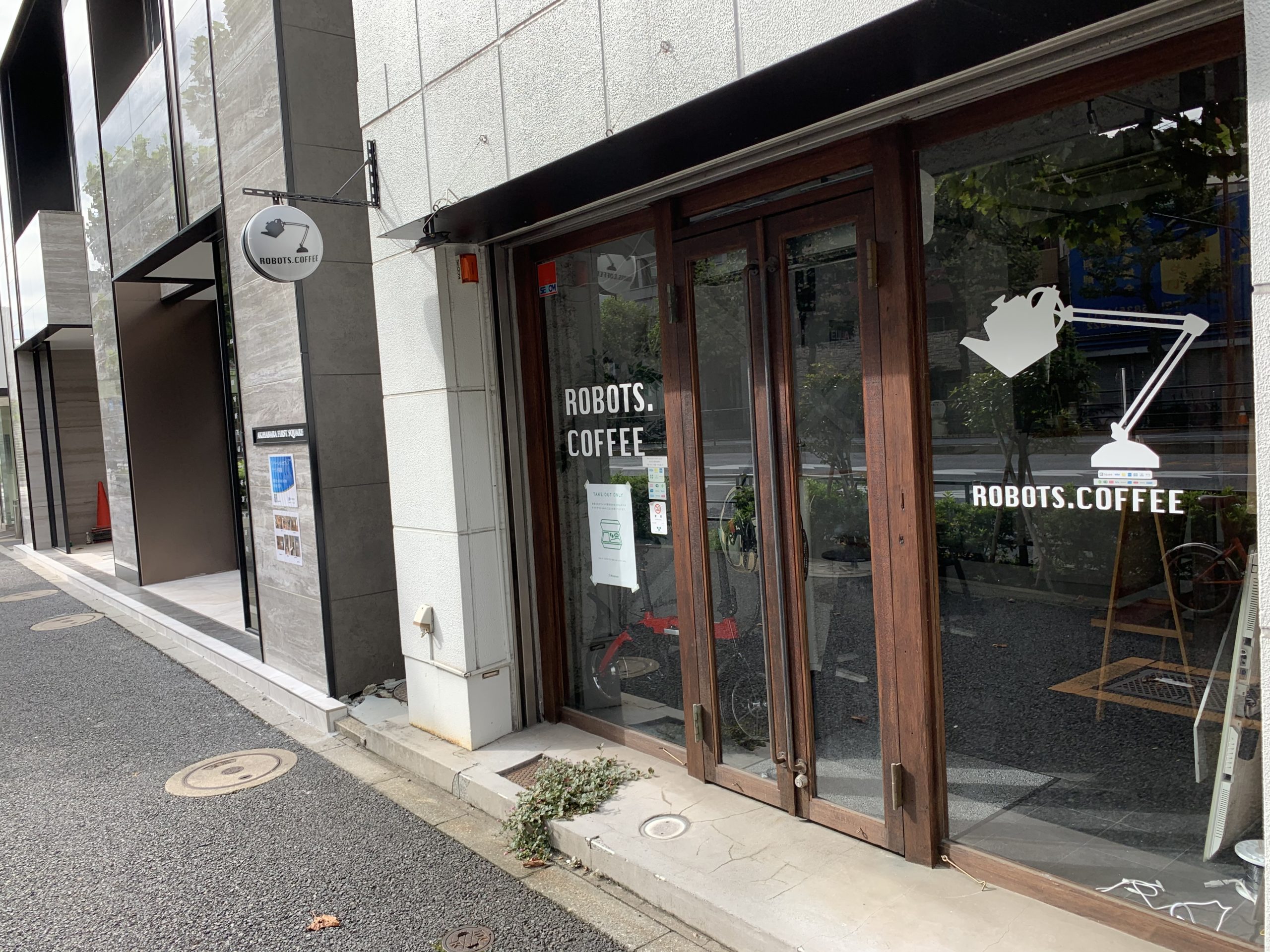 馬喰町駅C4 電源カフェ ROBOTS.COFFEE(ロボッツコーヒー) Wi-Fi