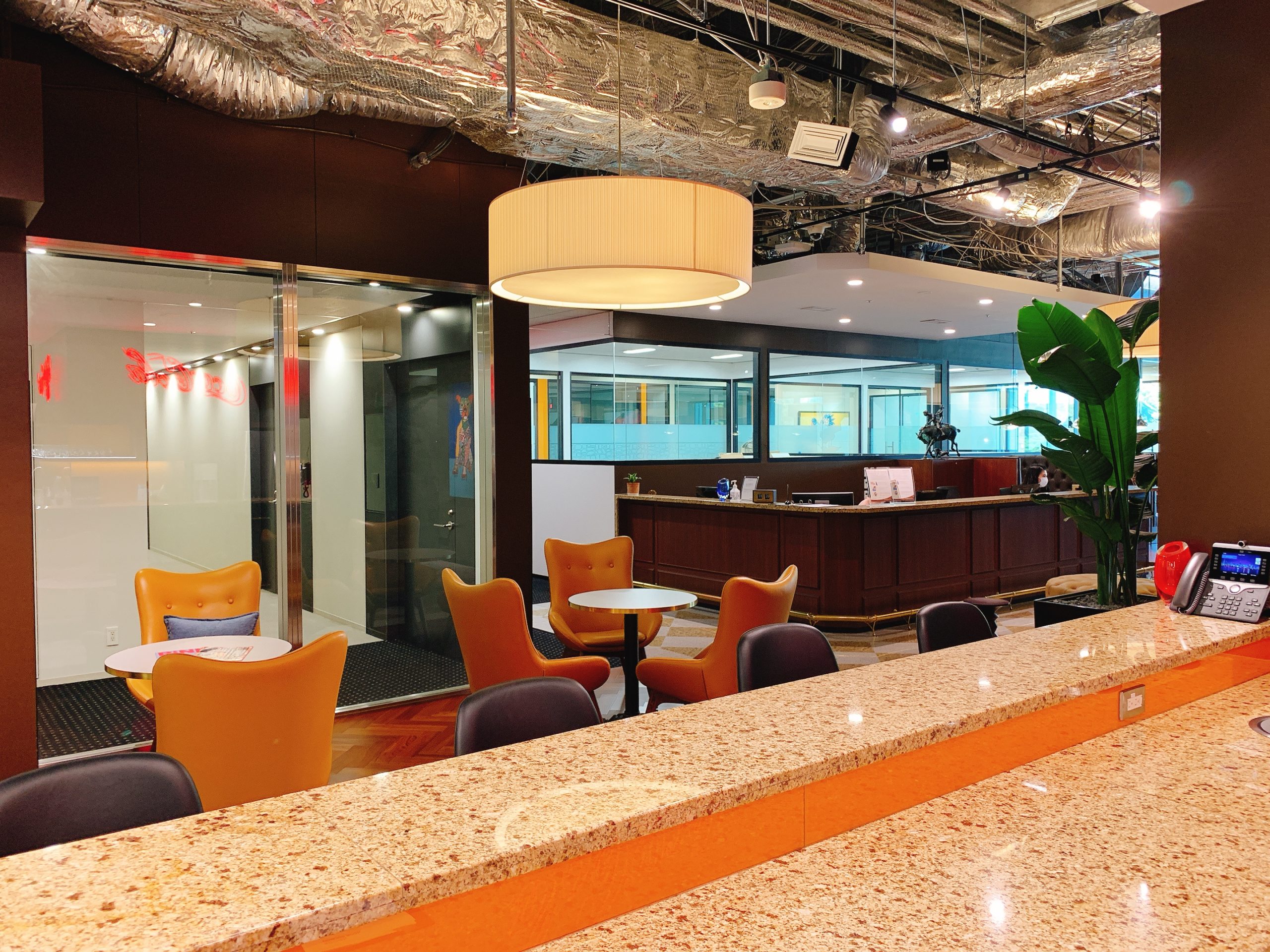 サーブコープ丸の内二重橋ビルのコワーキングスペースを利用した感想