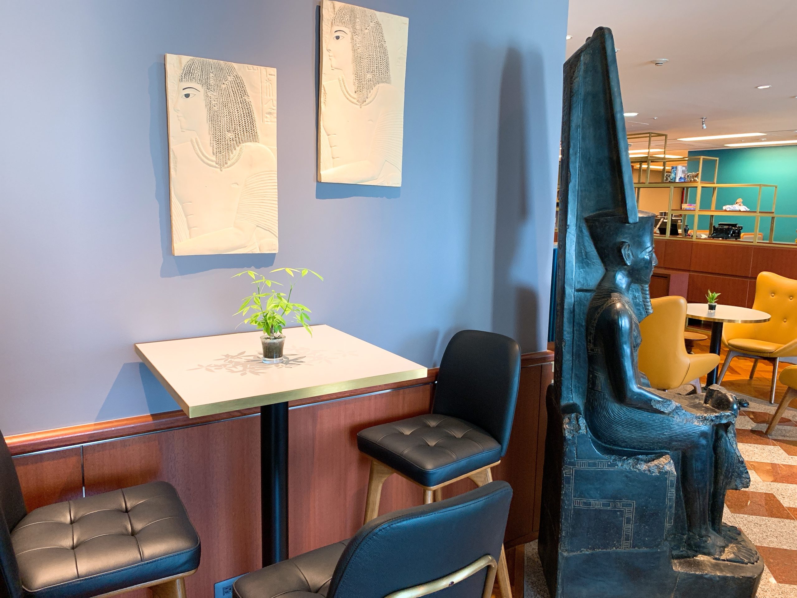 ラウンジ サーブコープ城山トラストタワー