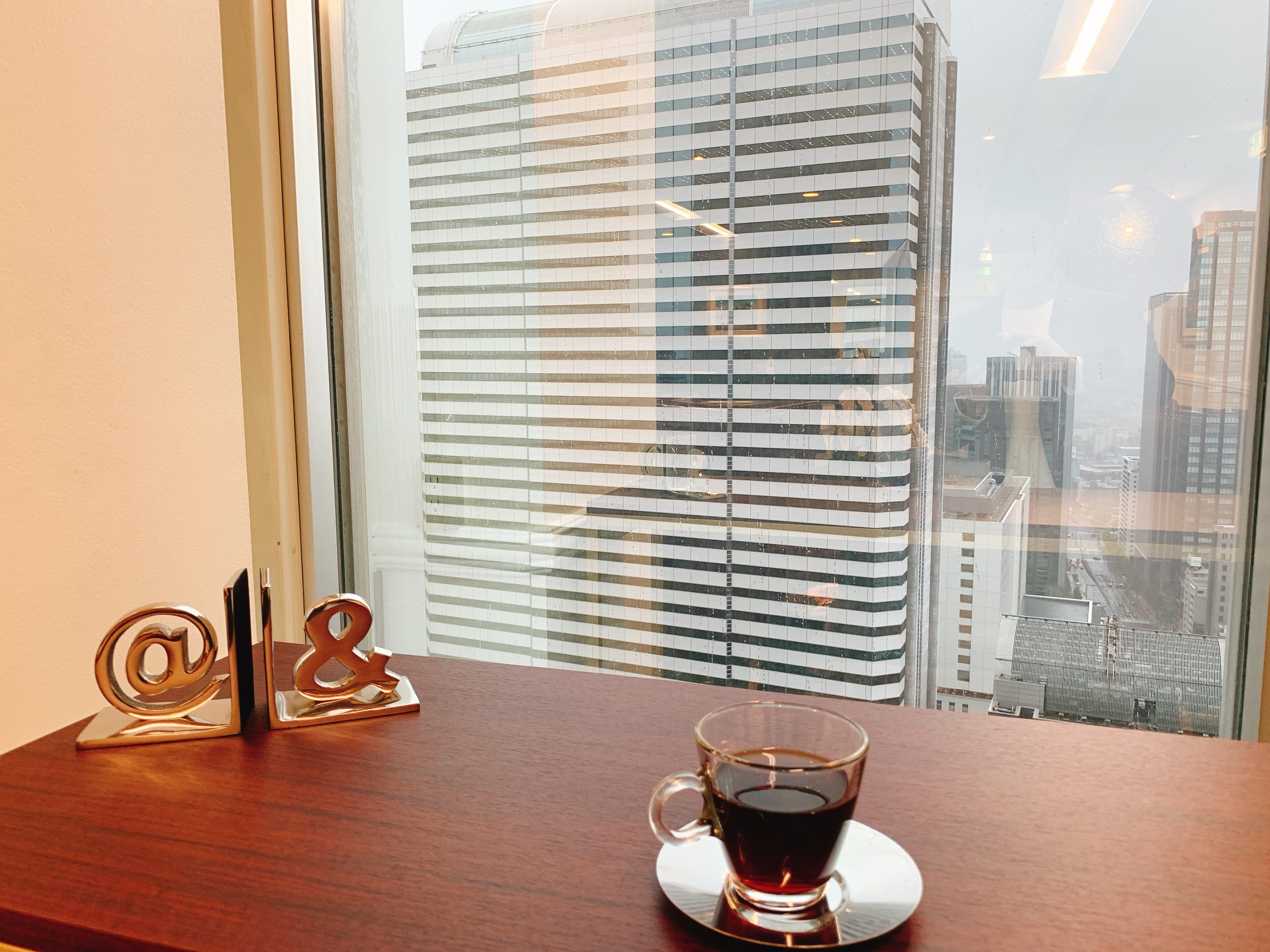 ラウンジ・オープンデスク サーブコープ新宿野村ビル