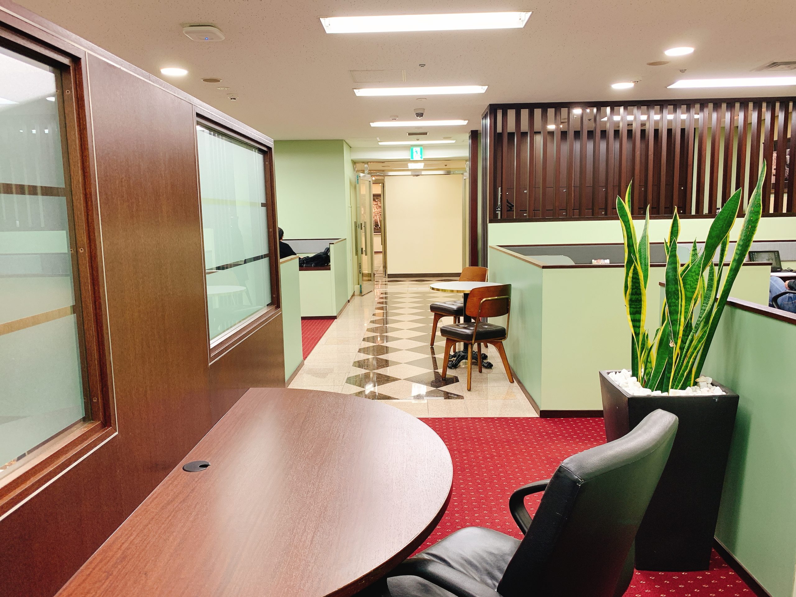 コワーキングデスク サーブコープ池袋サンシャイン60