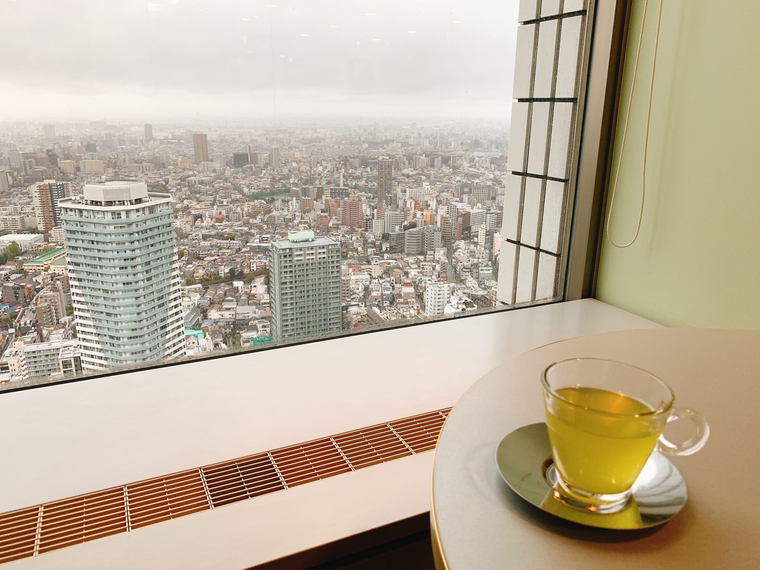 ラウンジ サーブコープ池袋サンシャイン60