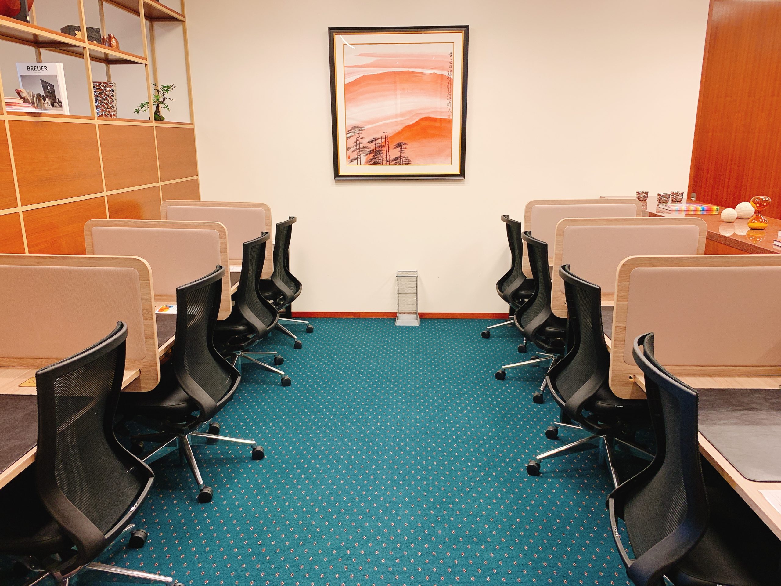 コワーキングデスク サーブコープ汐留芝離宮ビルディング