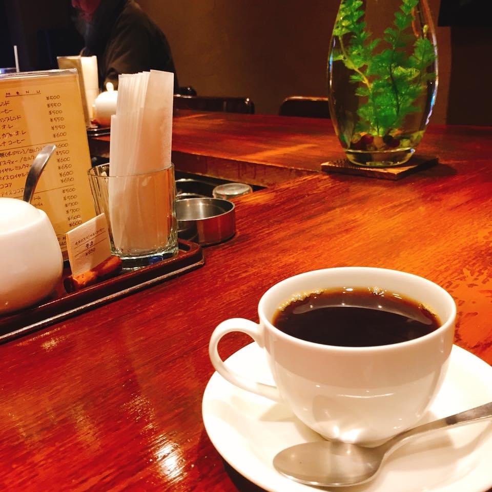 外苑前駅3番 うたた