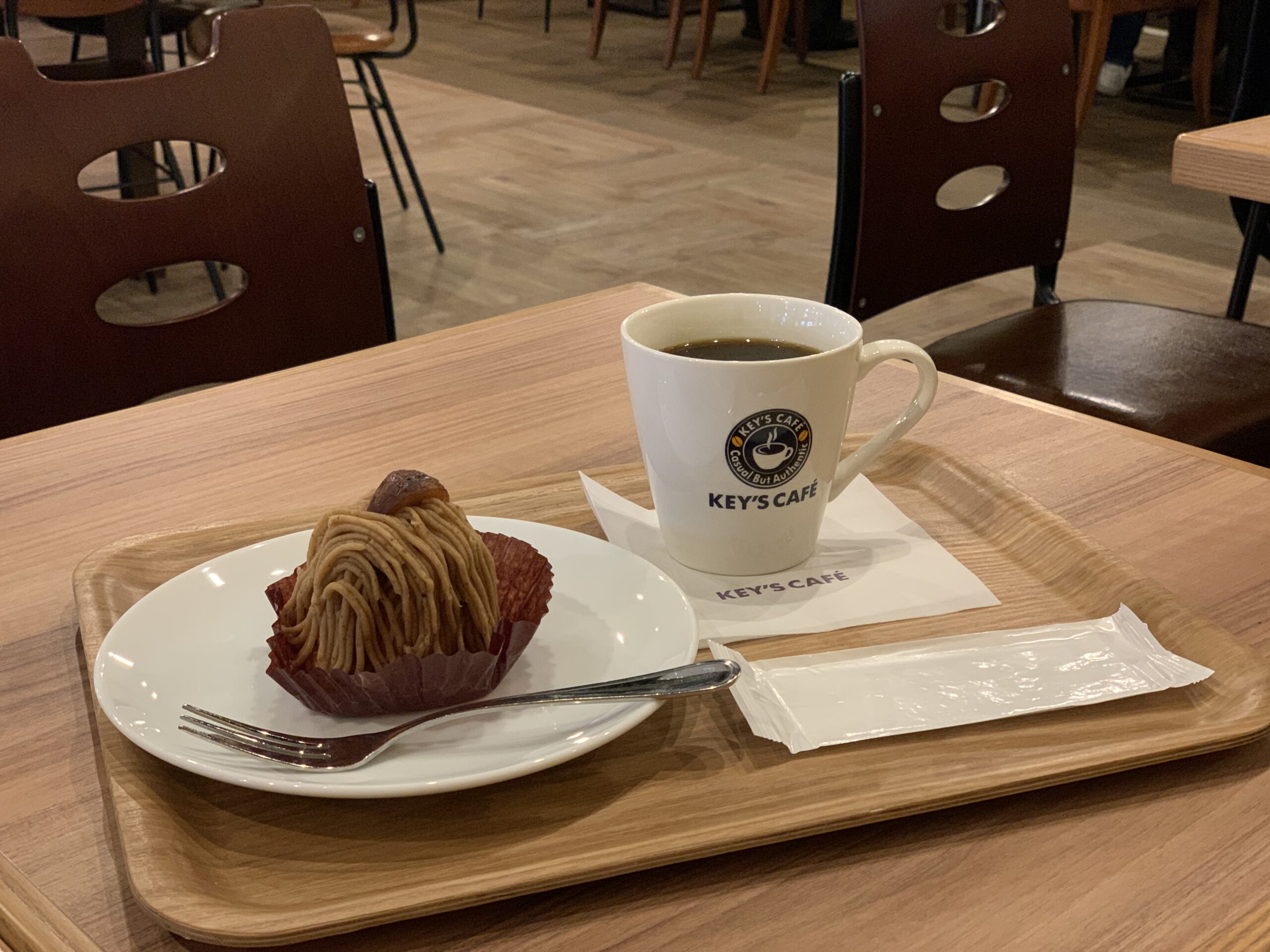 赤坂駅6番出口 KEY’S CAFÉ 赤坂店 Wi-Fi