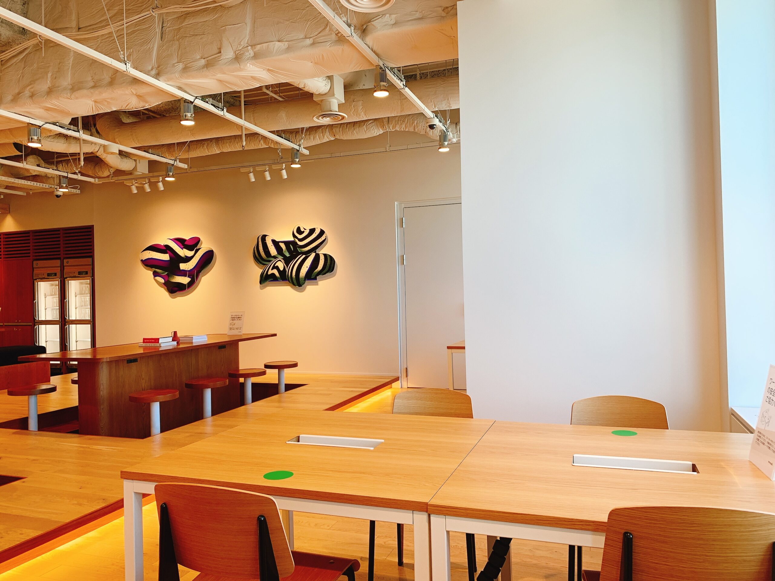 銀座駅A4出口 WeWork GINZA SIX Wi-Fi