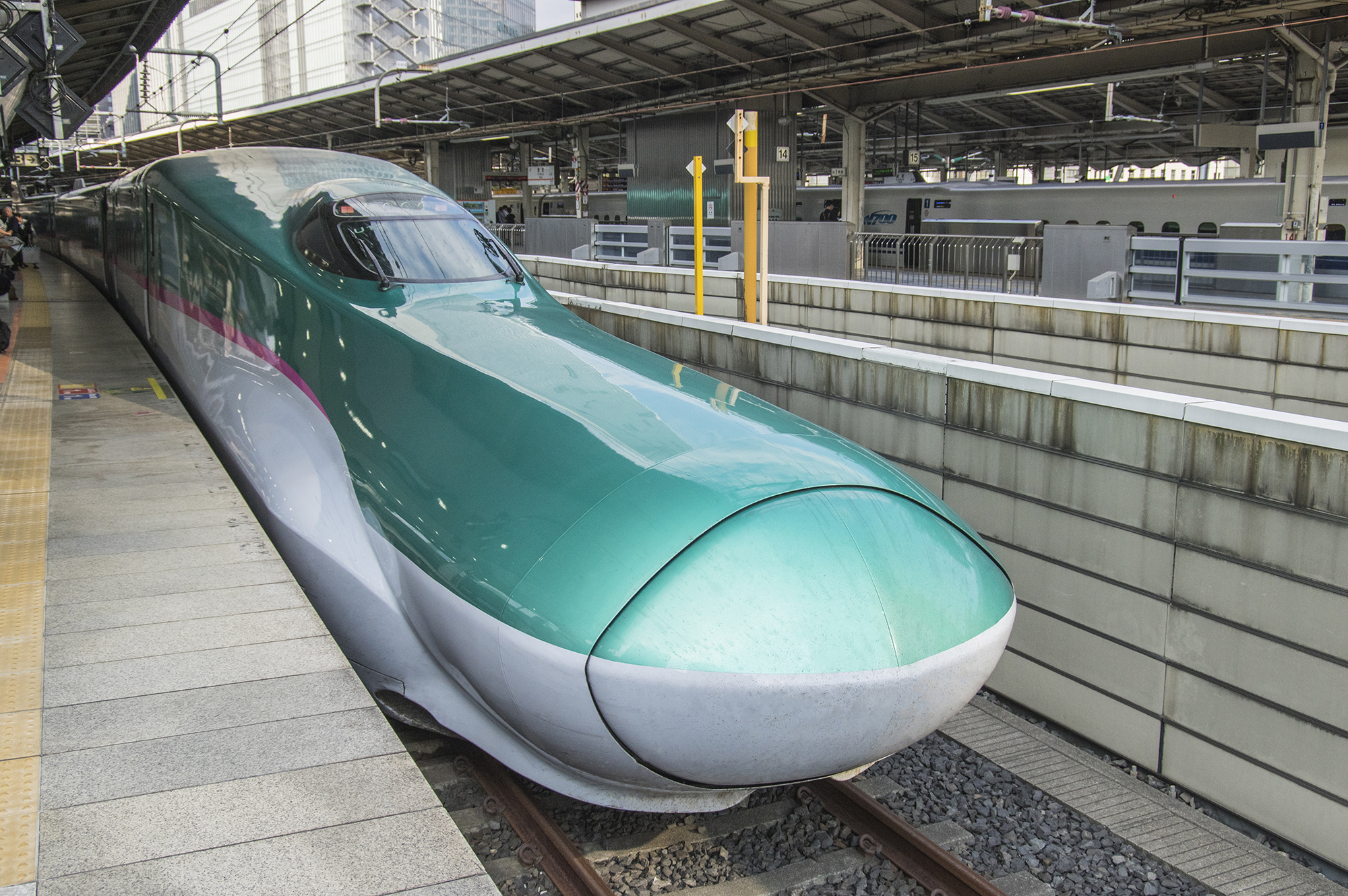 仕事で日本全国を飛び回る人にRegusはうってつけかもしれない