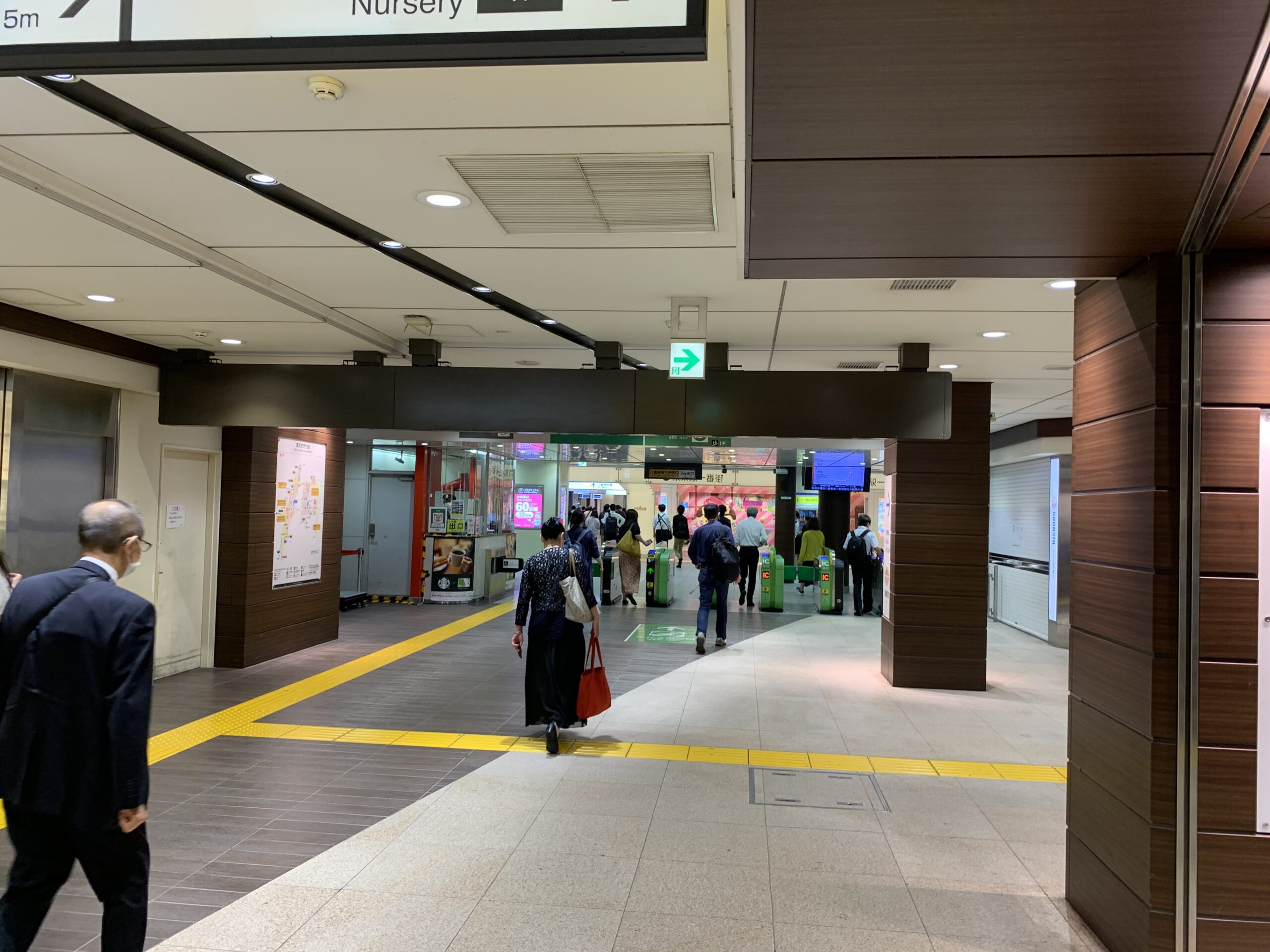 最寄駅からのアクセス　パシフィックセンチュリープレイス