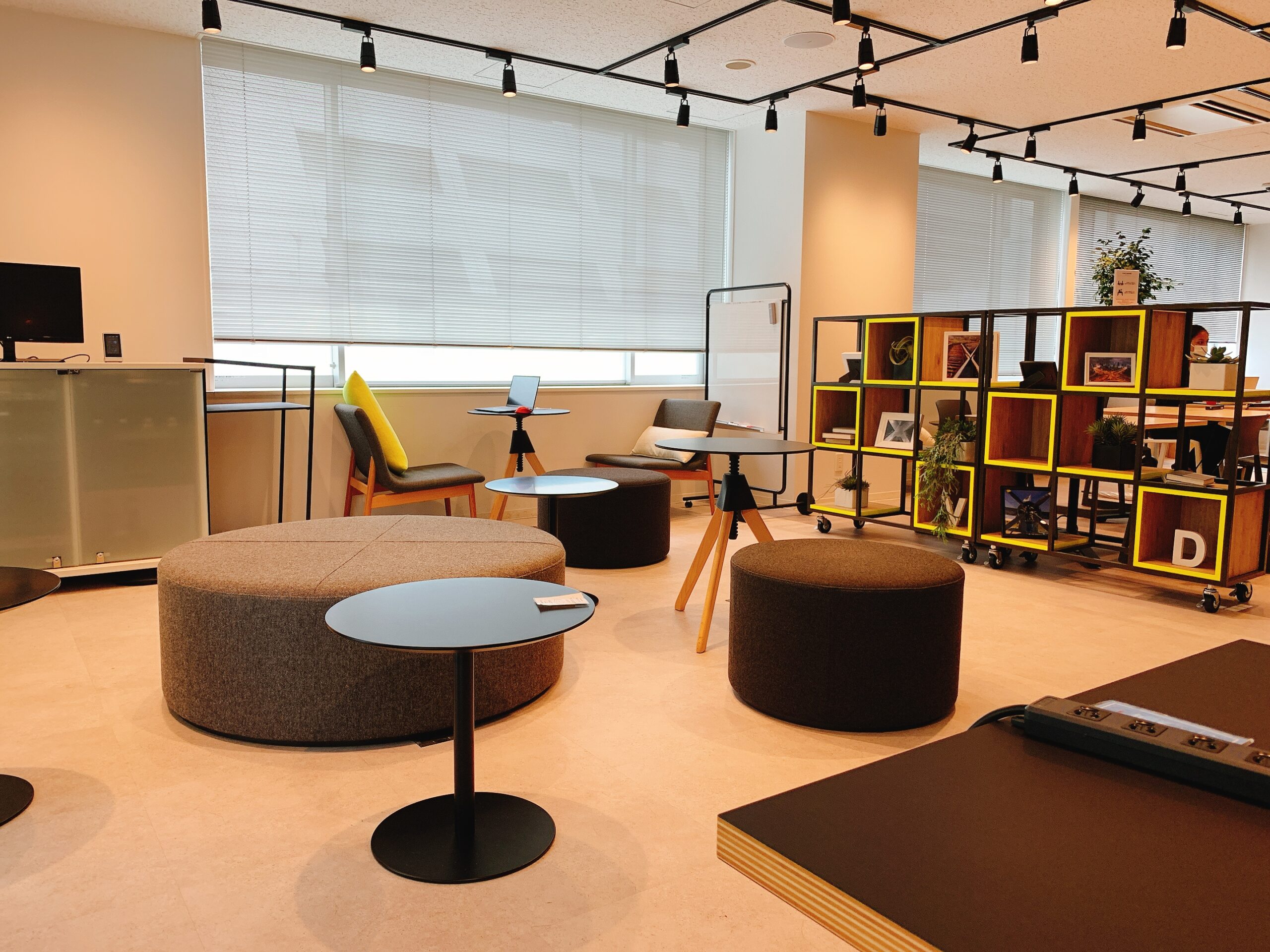 渋谷駅宮益坂口　クロスオフィス渋谷　